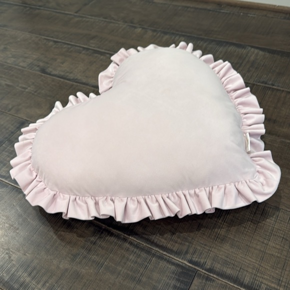 LARGE HEART SHAPED THROUGH PILLOW BY LILLIAN AUGUST HOME - Picture 5 of 11
